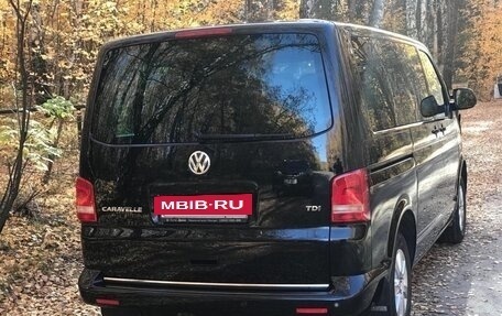 Volkswagen Caravelle T5, 2011 год, 3 500 000 рублей, 4 фотография