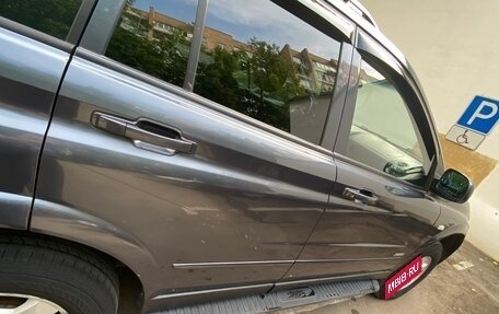 SsangYong Kyron I, 2010 год, 830 000 рублей, 18 фотография