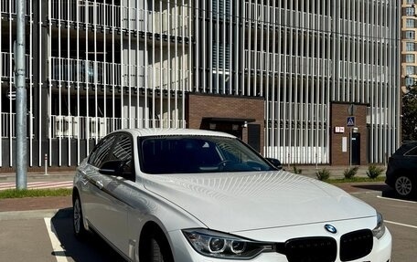 BMW 3 серия, 2014 год, 1 430 000 рублей, 2 фотография