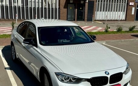 BMW 3 серия, 2014 год, 1 430 000 рублей, 5 фотография