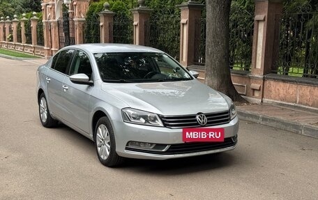 Volkswagen Passat B7, 2012 год, 907 000 рублей, 3 фотография