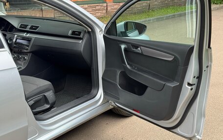 Volkswagen Passat B7, 2012 год, 907 000 рублей, 32 фотография