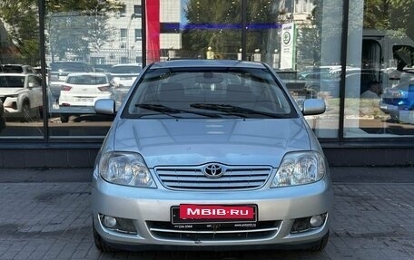 Toyota Corolla, 2004 год, 469 111 рублей, 2 фотография