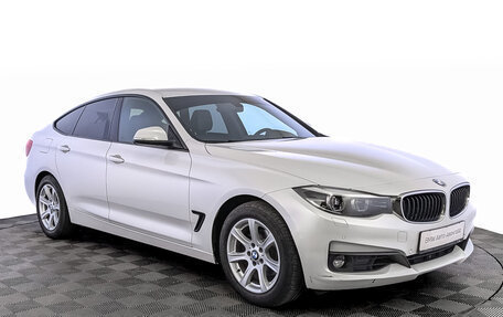 BMW 3 серия, 2019 год, 3 215 000 рублей, 3 фотография