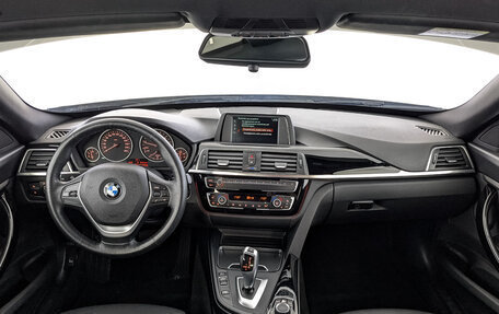 BMW 3 серия, 2019 год, 3 215 000 рублей, 14 фотография