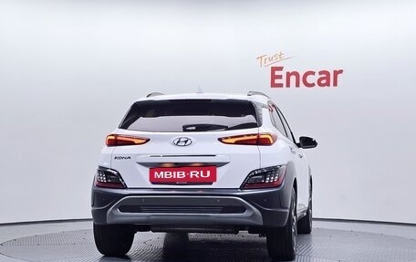 Hyundai Kona I, 2022 год, 2 040 015 рублей, 13 фотография