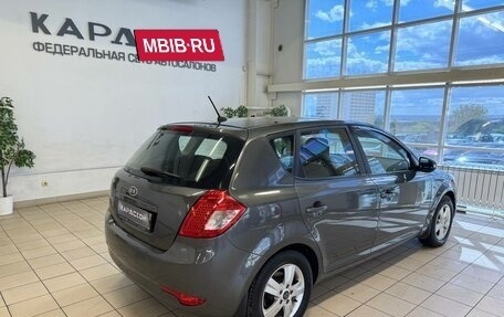 KIA cee'd I рестайлинг, 2010 год, 799 000 рублей, 2 фотография