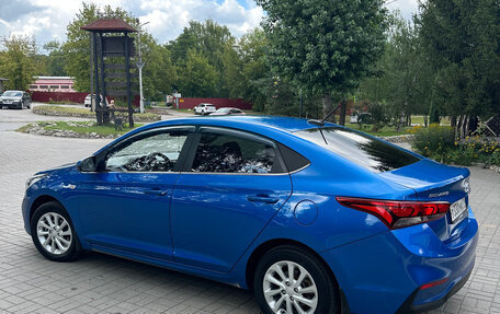 Hyundai Solaris II рестайлинг, 2018 год, 1 260 000 рублей, 10 фотография