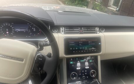 Land Rover Range Rover IV рестайлинг, 2018 год, 6 400 000 рублей, 6 фотография