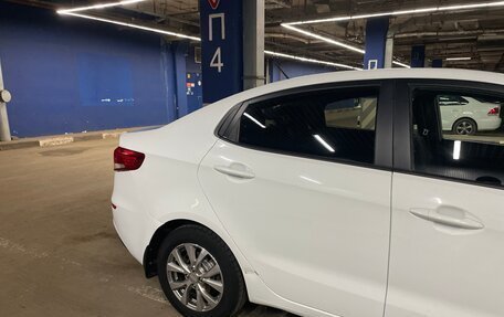 KIA Rio III рестайлинг, 2015 год, 1 290 000 рублей, 6 фотография