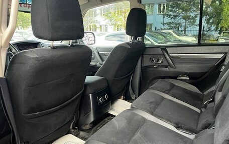 Mitsubishi Pajero IV, 2007 год, 1 395 000 рублей, 16 фотография