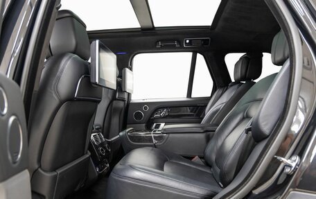 Land Rover Range Rover IV рестайлинг, 2019 год, 8 999 999 рублей, 34 фотография