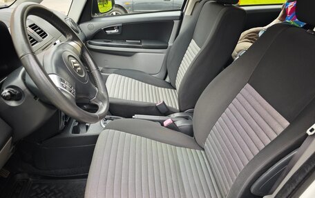 Suzuki SX4 II рестайлинг, 2011 год, 750 000 рублей, 11 фотография
