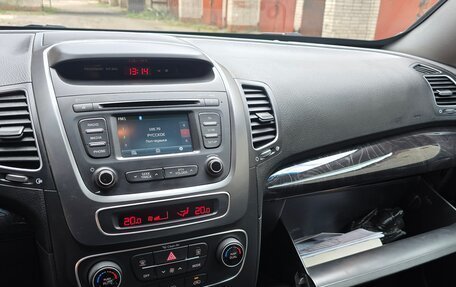KIA Sorento II рестайлинг, 2017 год, 2 000 000 рублей, 11 фотография