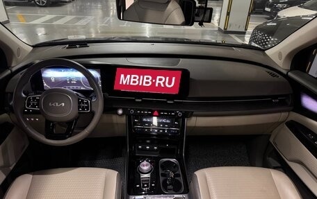 KIA Carnival, 2022 год, 2 913 000 рублей, 7 фотография