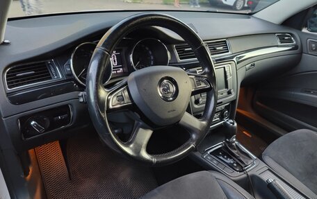 Skoda Superb III рестайлинг, 2013 год, 1 500 000 рублей, 3 фотография