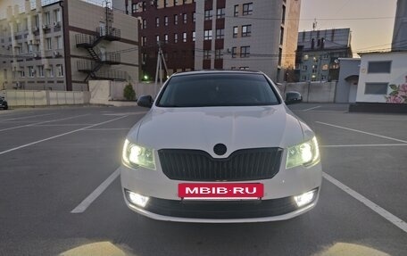 Skoda Superb III рестайлинг, 2013 год, 1 500 000 рублей, 25 фотография