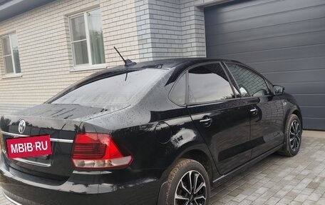 Volkswagen Polo VI (EU Market), 2017 год, 1 350 000 рублей, 5 фотография