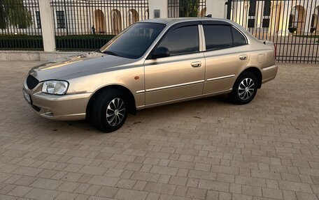 Hyundai Accent II, 2005 год, 400 000 рублей, 2 фотография