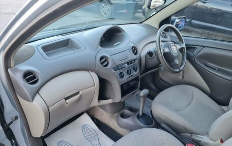 Toyota Platz, 2004 год, 435 000 рублей, 16 фотография