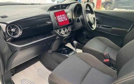 Toyota Vitz, 2018 год, 1 100 000 рублей, 14 фотография