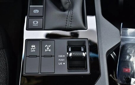 Toyota Land Cruiser Prado, 2025 год, 9 790 000 рублей, 10 фотография
