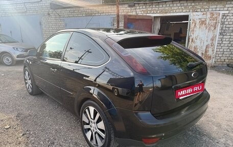 Ford Focus II рестайлинг, 2005 год, 360 000 рублей, 4 фотография