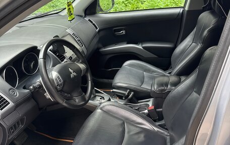 Mitsubishi Outlander III рестайлинг 3, 2010 год, 1 250 000 рублей, 5 фотография