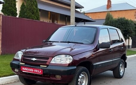 Chevrolet Niva I рестайлинг, 2003 год, 210 000 рублей, 2 фотография