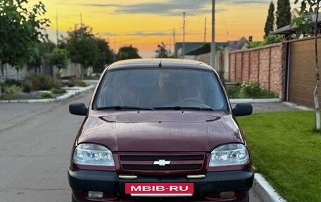 Chevrolet Niva I рестайлинг, 2003 год, 210 000 рублей, 11 фотография