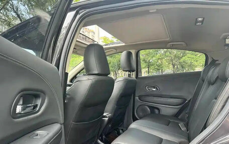 Honda Vezel, 2022 год, 1 150 596 рублей, 12 фотография