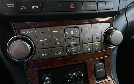 Toyota Highlander III, 2010 год, 1 550 000 рублей, 12 фотография