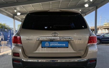 Toyota Highlander III, 2010 год, 1 550 000 рублей, 4 фотография