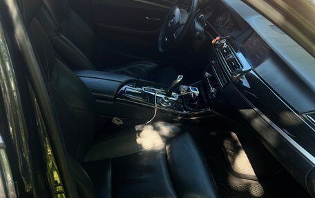 BMW 5 серия, 2012 год, 2 150 000 рублей, 22 фотография