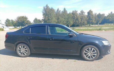 Volkswagen Jetta VI, 2012 год, 975 000 рублей, 4 фотография