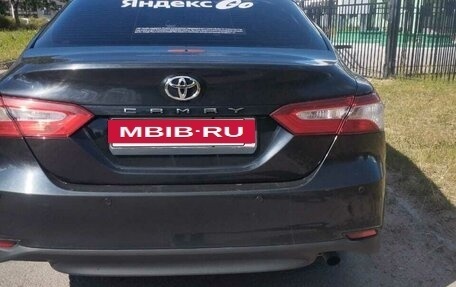 Toyota Camry, 2020 год, 1 400 000 рублей, 2 фотография