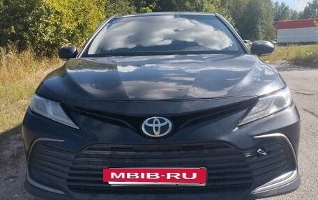 Toyota Camry, 2020 год, 1 400 000 рублей, 4 фотография
