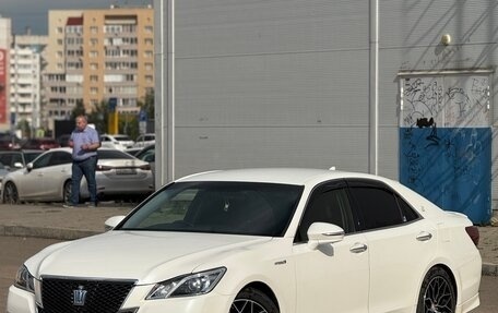 Toyota Crown, 2013 год, 2 490 000 рублей, 2 фотография