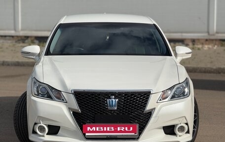 Toyota Crown, 2013 год, 2 490 000 рублей, 4 фотография