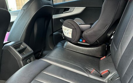 Audi A4, 2016 год, 1 990 000 рублей, 14 фотография