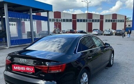 Audi A4, 2016 год, 1 990 000 рублей, 11 фотография
