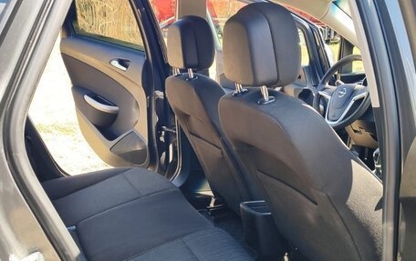 Opel Astra J, 2011 год, 800 000 рублей, 8 фотография