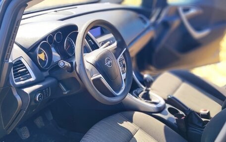 Opel Astra J, 2011 год, 800 000 рублей, 12 фотография