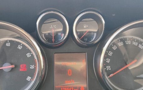 Opel Astra J, 2011 год, 800 000 рублей, 14 фотография