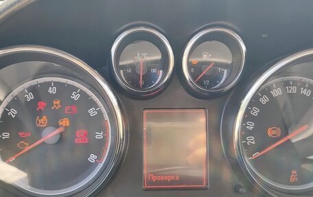 Opel Astra J, 2011 год, 800 000 рублей, 13 фотография