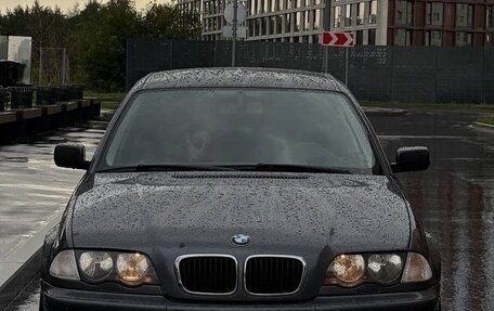 BMW 3 серия, 2001 год, 650 000 рублей, 4 фотография