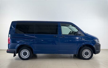 Volkswagen Caravelle T6 рестайлинг, 2019 год, 2 396 600 рублей, 5 фотография