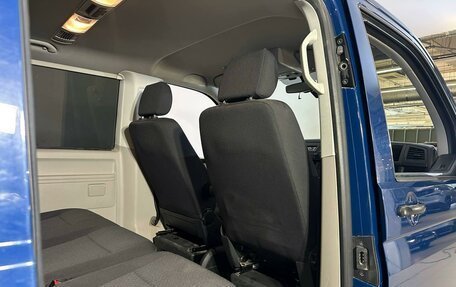 Volkswagen Caravelle T6 рестайлинг, 2019 год, 2 396 600 рублей, 11 фотография
