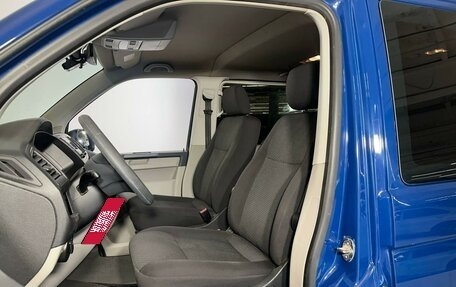 Volkswagen Caravelle T6 рестайлинг, 2019 год, 2 396 600 рублей, 9 фотография