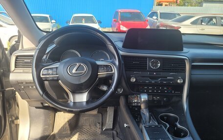 Lexus RX IV рестайлинг, 2020 год, 4 070 000 рублей, 2 фотография